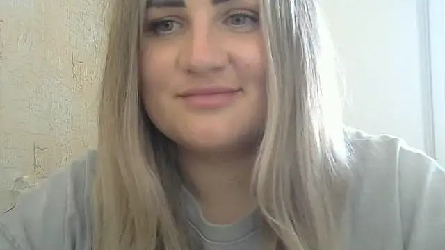 Snapshot of Honeydew-Waves chatting on July 21, 7:11 am Honeydew-Waves online show from July 21, 7:11 am