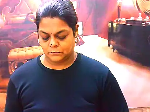 Snapshot of indianCherryPie chatting on May 26, 5:14 am indianCherryPie online show from May 26, 5:14 am