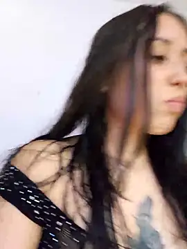 Snapshot of Selena_blake chatting on February 6, 10:43 pm Selena blake online show from February 6, 10:43 pm