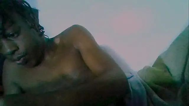 Snapshot of LarryCollin chatting on February 1, 1:20 pm LarryCollin online show from February 1, 1:20 pm