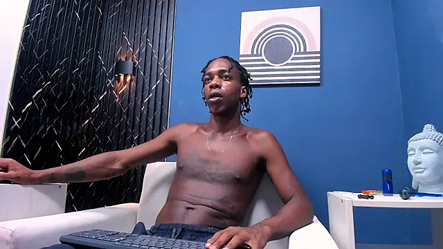 Snapshot of LarryCollin chatting on February 2, 7:41 am LarryCollin online show from February 2, 7:41 am