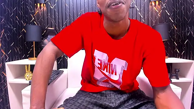 Snapshot of LarryCollin chatting on March 1, 9:51 am LarryCollin online show from March 1, 9:51 am