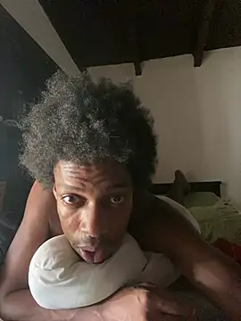 Snapshot of LarryCollin chatting on March 11, 7:14 pm LarryCollin online show from March 11, 7:14 pm