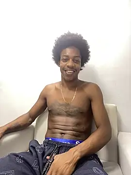 Snapshot of LarryCollin chatting on March 14, 2:20 am LarryCollin online show from March 14, 2:20 am