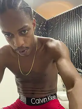 Snapshot of LarryCollin chatting on March 17, 6:40 am LarryCollin online show from March 17, 6:40 am