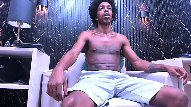 Snapshot of LarryCollin chatting on September 18, 3:36 pm LarryCollin online show from September 18, 3:36 pm