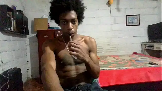 Snapshot of LarryCollin chatting on October 30, 3:19 am LarryCollin online show from October 30, 3:19 am