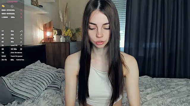 MaryJacksoon online show from March 28, 7:19 am