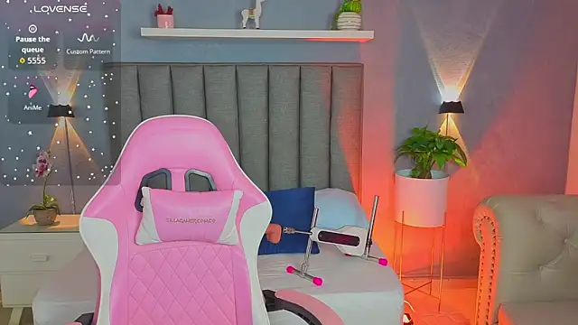 angelica dymond online show from October 27, 12:42 pm