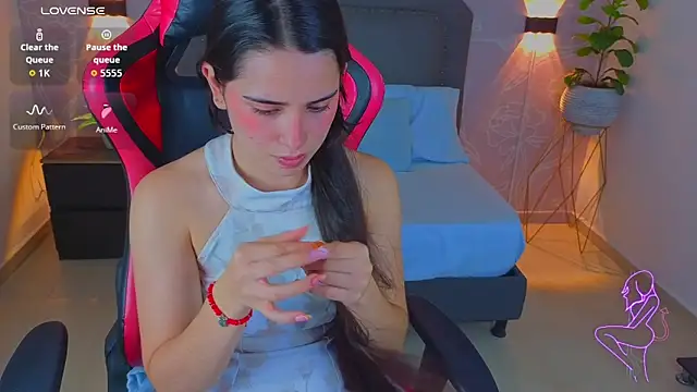 angelica dymond online show from March 7, 1:30 pm