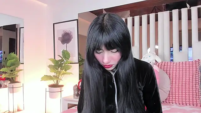 Kitty Eliffe online show from December 14, 8:57 pm