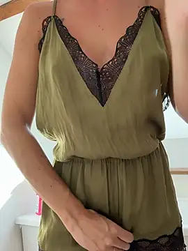 lola tentatiion online show from July 16, 7:36 am