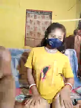 indiancouple09 online show from February 3, 12:04 am