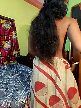 indiancouple09 online show from April 19, 11:07 pm