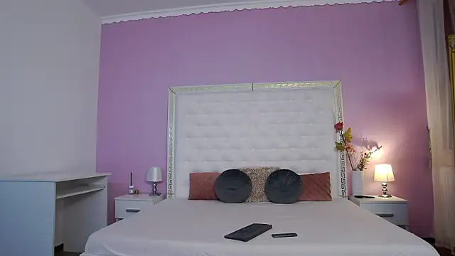 Lenna Paul online show from February 5, 5:01 am