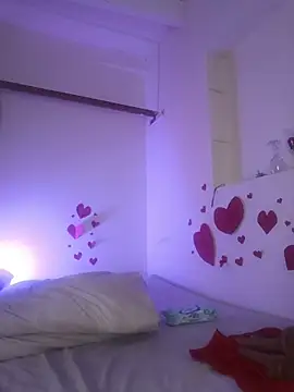 emma collson online show from March 16, 10:14 pm