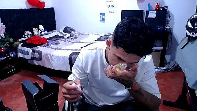 freddy romas online show from May 15, 11:23 pm