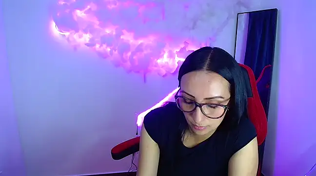 yaralyminjo2 online show from December 3, 2:05 pm