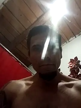 Snapshot of Hot796 chatting on October 17, 8:28 am Hot796 online show from October 17, 8:28 am