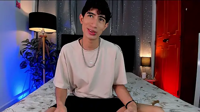 Snapshot of novaybrian chatting on January 18, 12:47 pm novaybrian online show from January 18, 12:47 pm