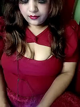 Snapshot of Sexy_Queen6 chatting on February 2, 8:19 pm Sexy Queen6 online show from February 2, 8:19 pm