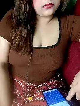 Snapshot of Sexy_Queen6 chatting on February 28, 9:44 pm Sexy Queen6 online show from February 28, 9:44 pm