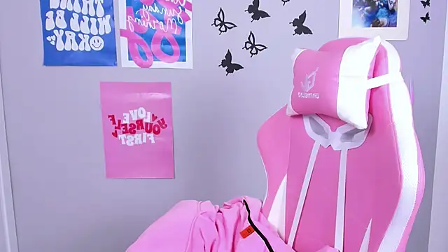 MiaMilas online show from January 23, 6:06 am