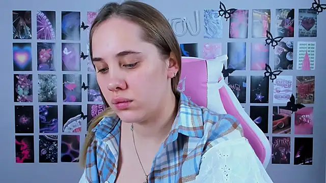 MiaMilas online show from February 13, 6:20 am