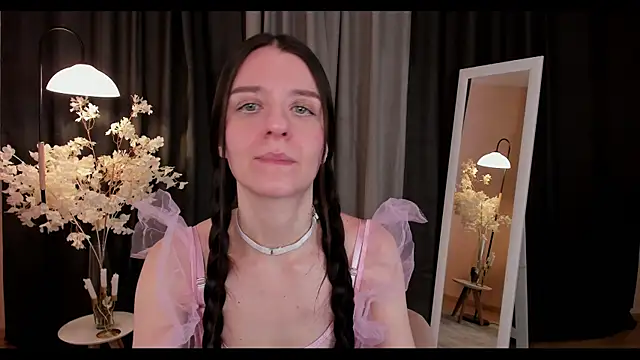 helentasty online show from February 1, 3:19 am