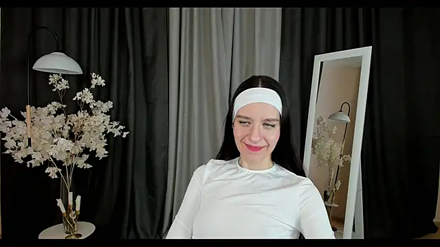 helentasty online show from February 2, 3:43 am