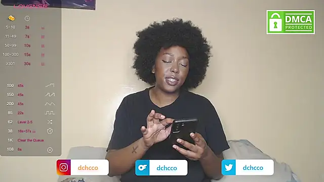 Snapshot of dchcco chatting on September 29, 11:09 pm dchcco online show from September 29, 11:09 pm