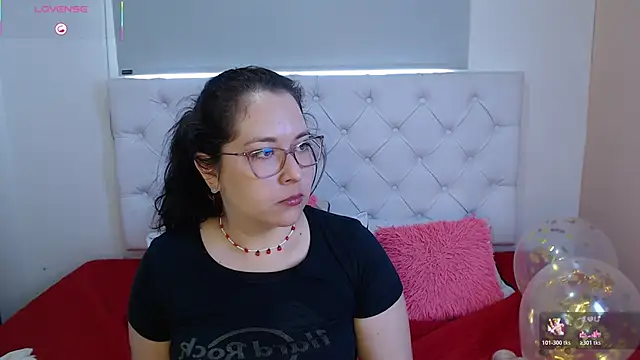 May Carlier online show from February 14, 5:43 pm