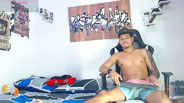 Friendsofeverything  online show from March 8, 4:11 pm