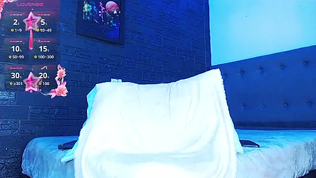 Romancartier 1 online show from March 15, 6:19 am