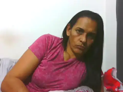 latinbrunettet online show from February 25, 1:10 pm