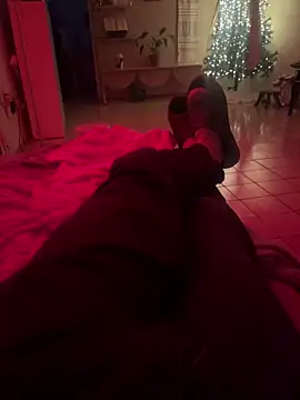 Snapshot of Ginessy chatting on February 2, 8:57 am Ginessy online show from February 2, 8:57 am