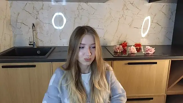 Snapshot of BreckAngwin chatting on February 16, 5:04 am BreckAngwin online show from February 16, 5:04 am