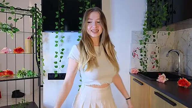 Snapshot of BreckAngwin chatting on February 19, 5:16 am BreckAngwin online show from February 19, 5:16 am