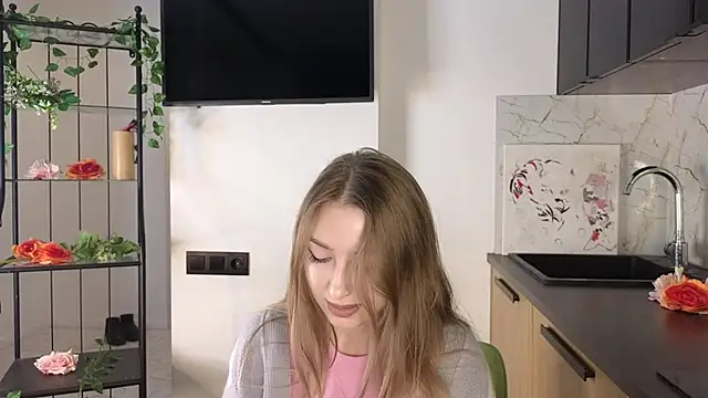 Snapshot of BreckAngwin chatting on March 5, 5:07 am BreckAngwin online show from March 5, 5:07 am