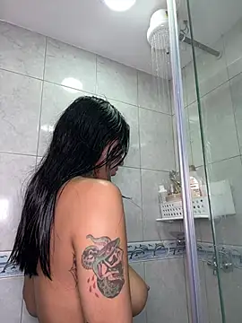 dolcebella online show from February 24, 4:27 pm