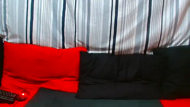 Snapshot of AfricanBigAssxx98 chatting on April 28, 2:27 am AfricanBigAssxx98 online show from April 28, 2:27 am