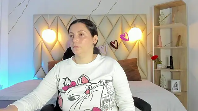 angelswets online show from February 24, 2:04 pm