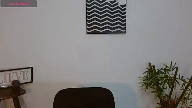 KamilaParrisx online show from March 27, 2:50 am