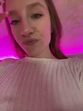 Snapshot of beautiful_angel chatting on March 13, 10:43 pm beautiful angel online show from March 13, 10:43 pm