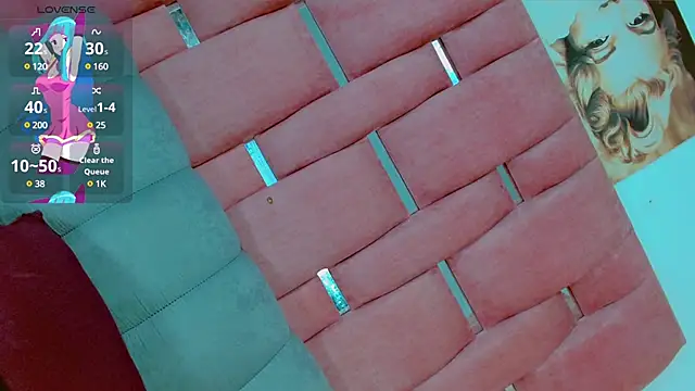 Snapshot of bimbocurvysex chatting on December 6, 11:36 pm bimbocurvysex online show from December 6, 11:36 pm