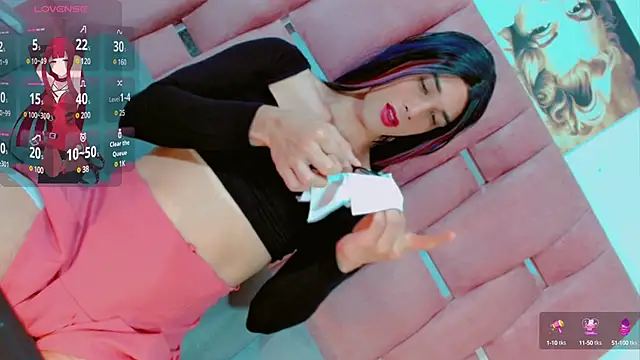 Snapshot of bimbocurvysex chatting on December 13, 11:06 pm bimbocurvysex online show from December 13, 11:06 pm