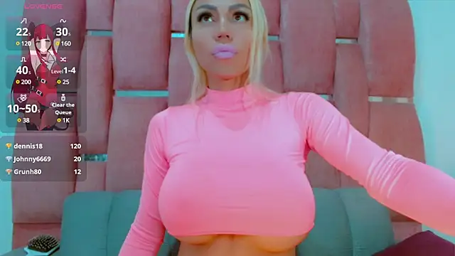 Snapshot of bimbocurvysex chatting on December 14, 5:51 am bimbocurvysex online show from December 14, 5:51 am