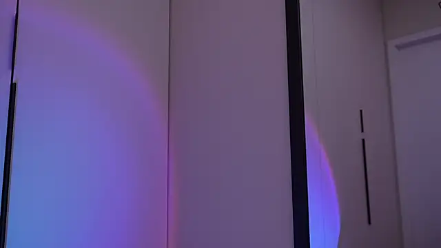 Snapshot of Pelagy chatting on January 3, 4:59 pm Pelagy online show from January 3, 4:59 pm