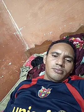 Snapshot of 68_Toni chatting on February 11, 6:40 am 68 Toni online show from February 11, 6:40 am