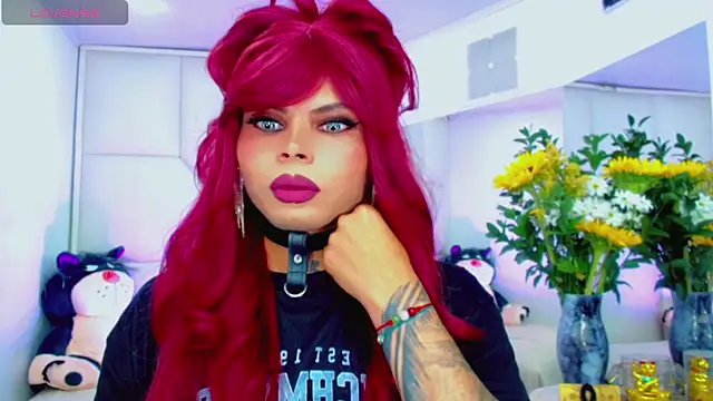 Snapshot of AdanKinng chatting on February 12, 7:47 am AdanKinng online show from February 12, 7:47 am